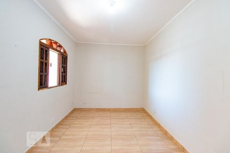 Quarto 1 de casa para alugar com 2 quartos, 45m² em Cidade Antônio Estevão de Carvalho, São Paulo