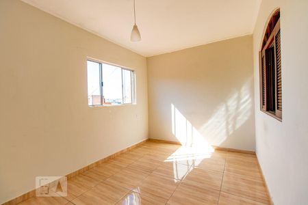 Sala de casa para alugar com 2 quartos, 45m² em Cidade Antônio Estevão de Carvalho, São Paulo