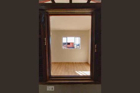 Vista quarto 1 de casa para alugar com 2 quartos, 45m² em Cidade Antônio Estevão de Carvalho, São Paulo