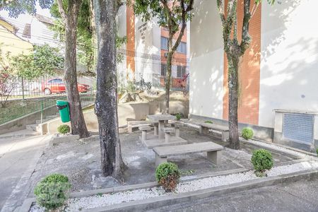 Apartamento para alugar com 45m², 2 quartos e sem vagaÁrea comum