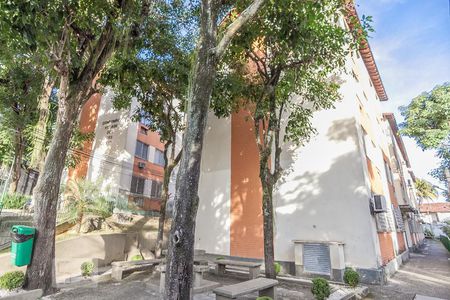 Apartamento para alugar com 45m², 2 quartos e sem vagaFachada do bloco