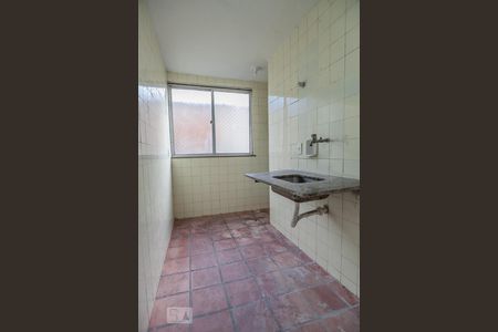 Apartamento para alugar com 45m², 2 quartos e sem vagaCozinha e Área de Serviço
