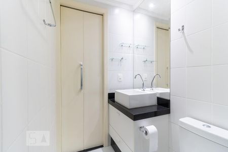 Apartamento para alugar com 33m², 1 quarto e sem vaga Apartamento para alugar com 33m², 1 quarto e sem vagaBanheiro