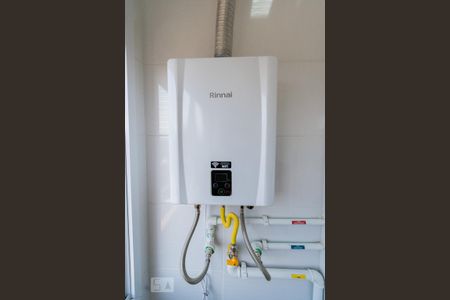 Apartamento à venda com 55m², 2 quartos e 1 vagaCozinha e Área de Serviço - Aquecedor