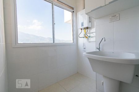Apartamento à venda com 55m², 2 quartos e 1 vagaCozinha e Área de Serviço