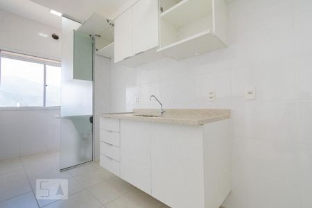Apartamento à venda com 55m², 2 quartos e 1 vagaCozinha e Área de Serviço