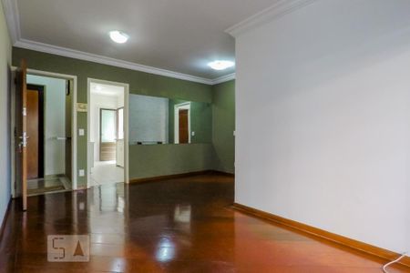 Apartamento para alugar com 97m², 3 quartos e 2 vagasSala