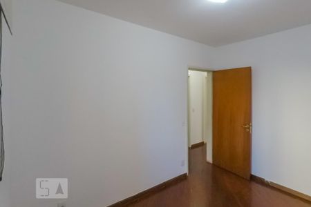 Apartamento para alugar com 97m², 3 quartos e 2 vagasQuarto 2