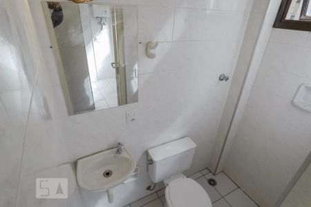Apartamento para alugar com 97m², 3 quartos e 2 vagasBanheiro de Serviço