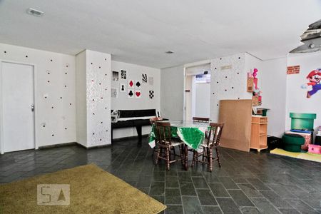 Apartamento à venda com 90m², 3 quartos e 1 vaga Apartamento à venda com 90m², 3 quartos e 1 vagaÁrea comum - Salão de jogos