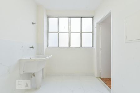 Apartamento à venda com 180m², 3 quartos e 1 vagaÁrea de Serviço