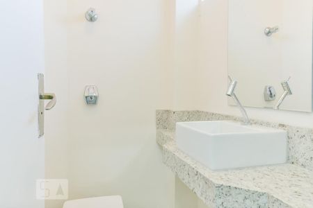 Apartamento à venda com 180m², 3 quartos e 1 vagaLavabo