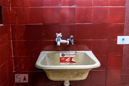 Casa à venda com 250m², 3 quartos e 1 vaga Casa à venda com 250m², 3 quartos e 1 vagaÁrea de Serviço