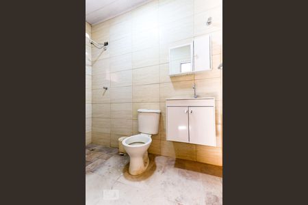 Casa à venda com 250m², 3 quartos e 1 vaga Casa à venda com 250m², 3 quartos e 1 vagaBanheiro