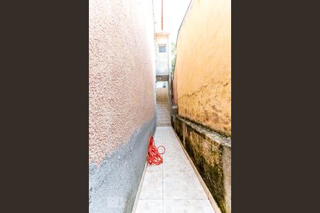 Casa à venda com 250m², 3 quartos e 1 vaga Casa à venda com 250m², 3 quartos e 1 vagaAcesso para casas fundos