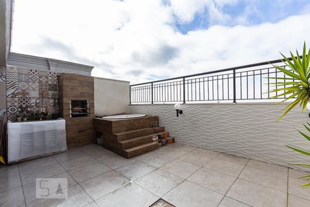 Apartamento à venda com 116m², 2 quartos e 2 vagas Apartamento à venda com 116m², 2 quartos e 2 vagasCobertura