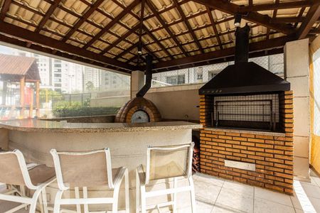 Apartamento à venda com 116m², 2 quartos e 2 vagas Apartamento à venda com 116m², 2 quartos e 2 vagasÁrea comum - Churrasqueira