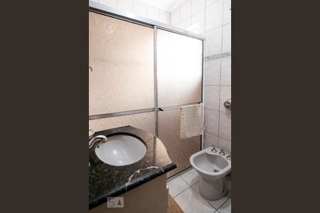 Casa à venda com 136m², 3 quartos e 2 vagasBanheiro Quarto 3 - Suíte