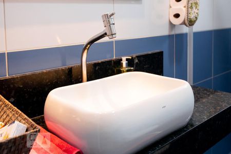 Banheiro Social de casa à venda com 3 quartos, 136m² em Jardim Dom Bosco, São Paulo