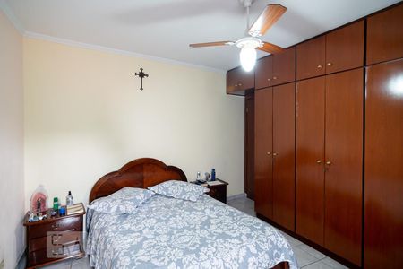 Casa à venda com 136m², 3 quartos e 2 vagasQuarto 3 - Suíte