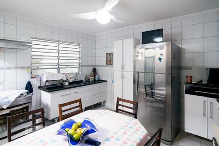 Casa à venda com 136m², 3 quartos e 2 vagasCozinha