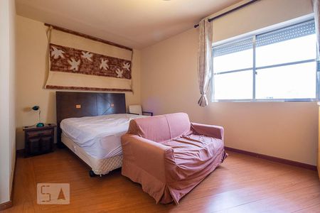 Suíte de apartamento à venda com 3 quartos, 137m² em Jardim Paulista, São Paulo