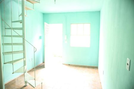 Sala de casa à venda com 1 quarto, 50m² em São José, Porto Alegre