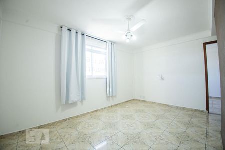 sala de apartamento para alugar com 2 quartos, 57m² em Parque Residencial Vila União, Campinas
