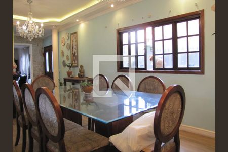 Casa à venda com 413m², 5 quartos e 6 vagasSala de Jantar