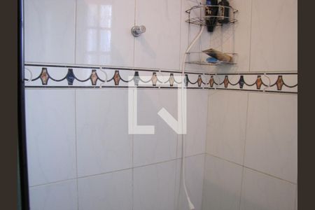 Casa à venda com 413m², 5 quartos e 6 vagasBanheiro Corredor