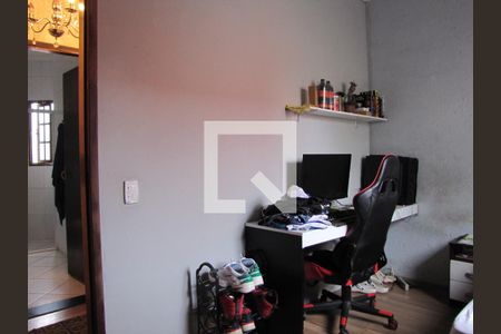 Casa à venda com 413m², 5 quartos e 6 vagasQuarto 2