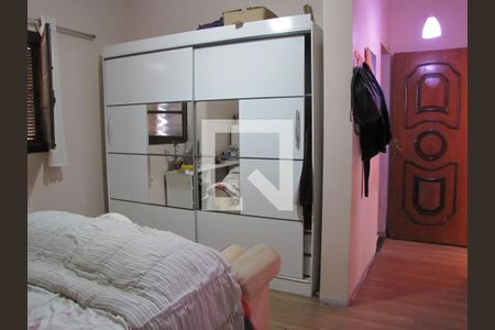 Casa à venda com 413m², 5 quartos e 6 vagasSuíte 2