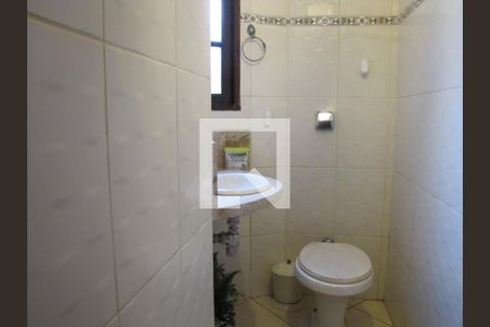 Casa à venda com 413m², 5 quartos e 6 vagasLavabo