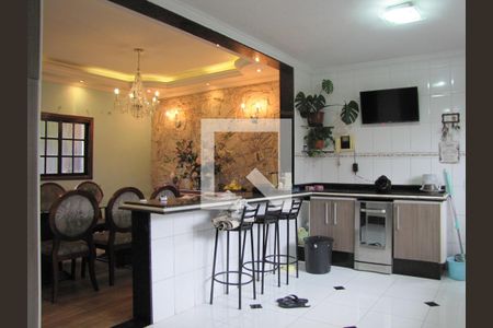 Casa à venda com 413m², 5 quartos e 6 vagasCozinha