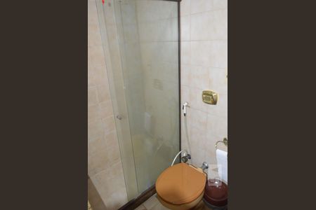 Apartamento à venda com 192m², 4 quartos e 2 vagasBanheiro da Suíte 2