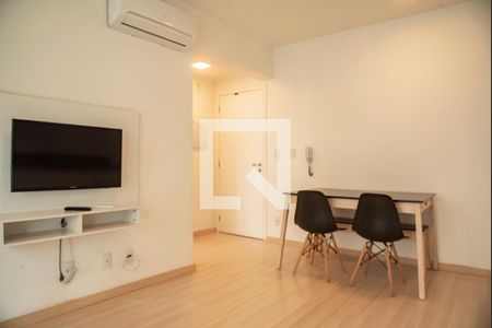 Sala/Cozinha de apartamento para alugar com 1 quarto, 42m² em Vila Clementino, São Paulo