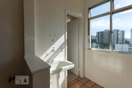 Apartamento à venda com 55m², 2 quartos e 1 vagaCozinha e Área de Serviço