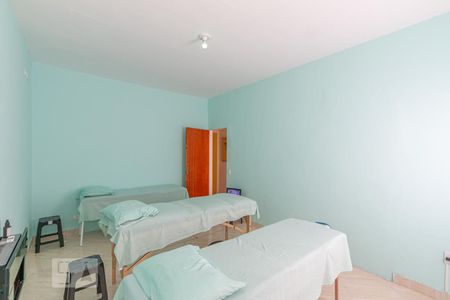 Casa à venda com 160m², 3 quartos e 2 vagasSuite