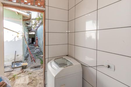 Casa à venda com 160m², 3 quartos e 2 vagasLavanderia