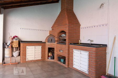 Casa à venda com 297m², 3 quartos e 5 vagasChurrasqueira