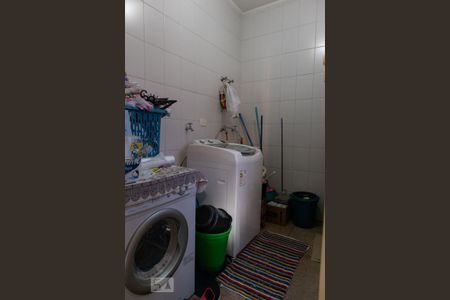 Casa à venda com 297m², 3 quartos e 5 vagasLavanderia