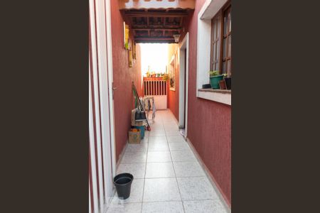 Casa à venda com 297m², 3 quartos e 5 vagasCorredor externo