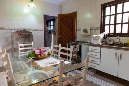 Casa à venda com 297m², 3 quartos e 5 vagasCozinha