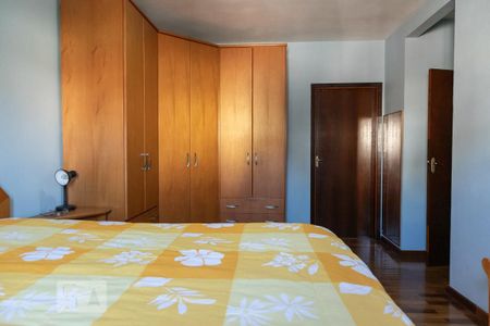 Casa à venda com 297m², 3 quartos e 5 vagasSuíte 2