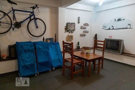 Casa à venda com 297m², 3 quartos e 5 vagasÁrea de lazer na garagem