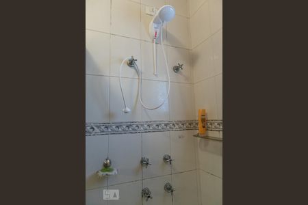 Casa à venda com 297m², 3 quartos e 5 vagasBanheiro da suíte 1
