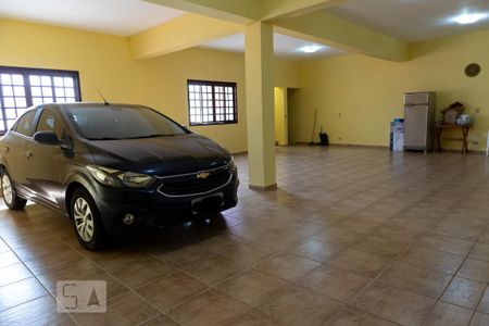 Casa à venda com 297m², 3 quartos e 5 vagasGaragem 2