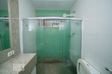 Banheiro do Quarto 2 de apartamento para alugar com 4 quartos, 125m² em Calafate, Belo Horizonte