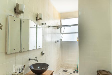 Apartamento à venda com 90m², 2 quartos e sem vagaBanheiro