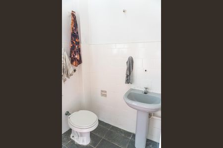 Apartamento à venda com 90m², 2 quartos e sem vagaBanheiro de Serviço